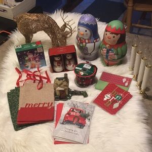 🎄CHRISTMAS ASSORTMENT! Mostly new!     18pcs not including individual cards.